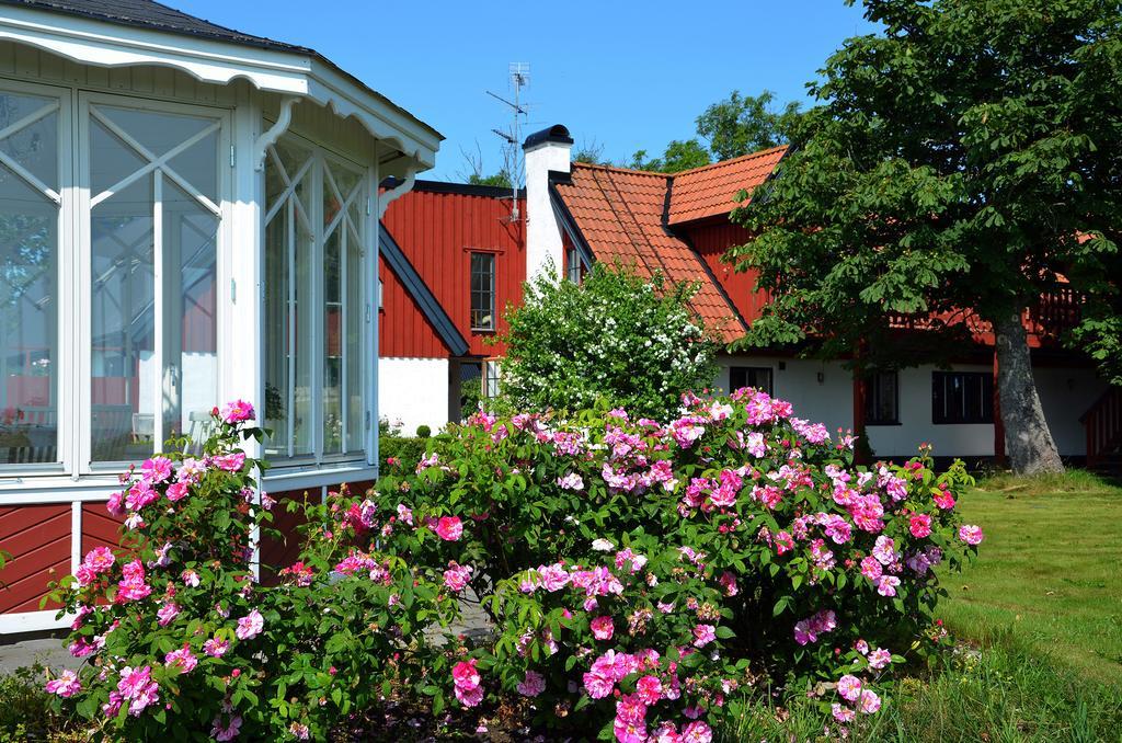 Torsborgs Gard Bed & Breakfast Simrishamn Exterior photo