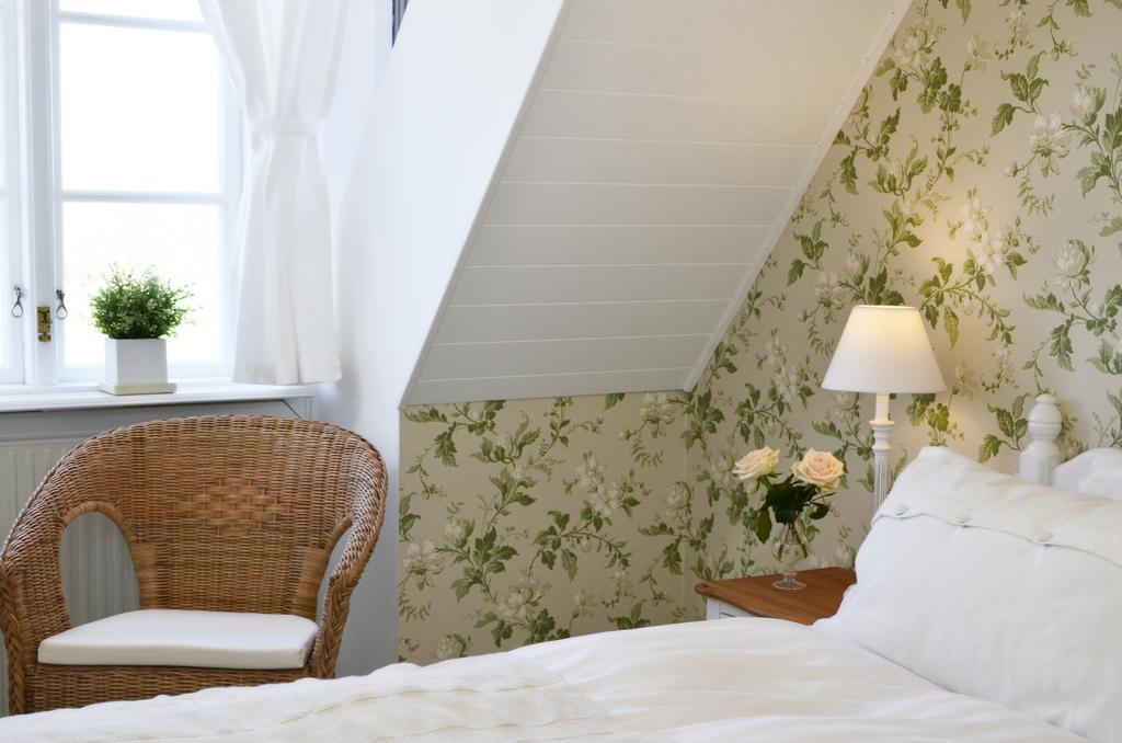 Torsborgs Gard Bed & Breakfast Simrishamn Exterior photo